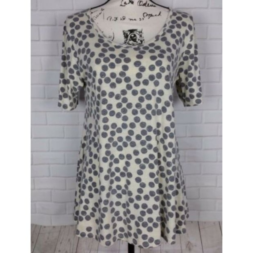 LulaRoe Polka Dots T-Shirt Size S